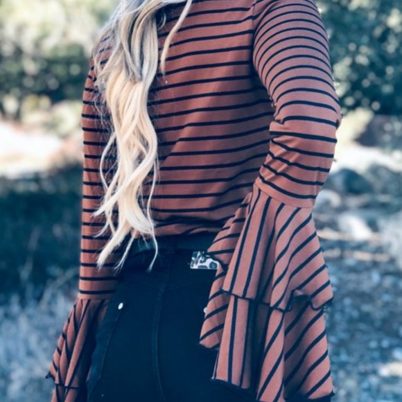 BELL SLEEVE BROWN AND BLUE STRIPPED TOP. - Picture 1 of 3